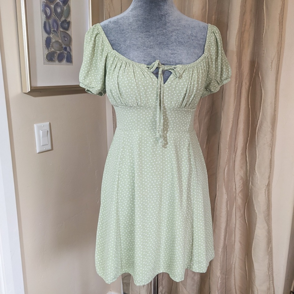 LA Hearts Milkmaid Babydoll Mini Dress XS Green Dainty Floral Mini Coquette